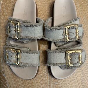SCHUTZ Taupe Sandals size 9.5 LIKE NEW with Metallic Buckles